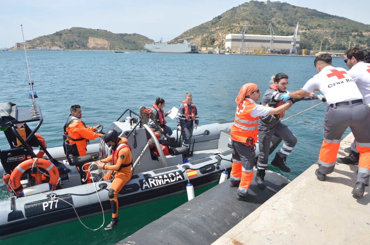 Ejercicio de la Armada en el Puerto de Cartagena