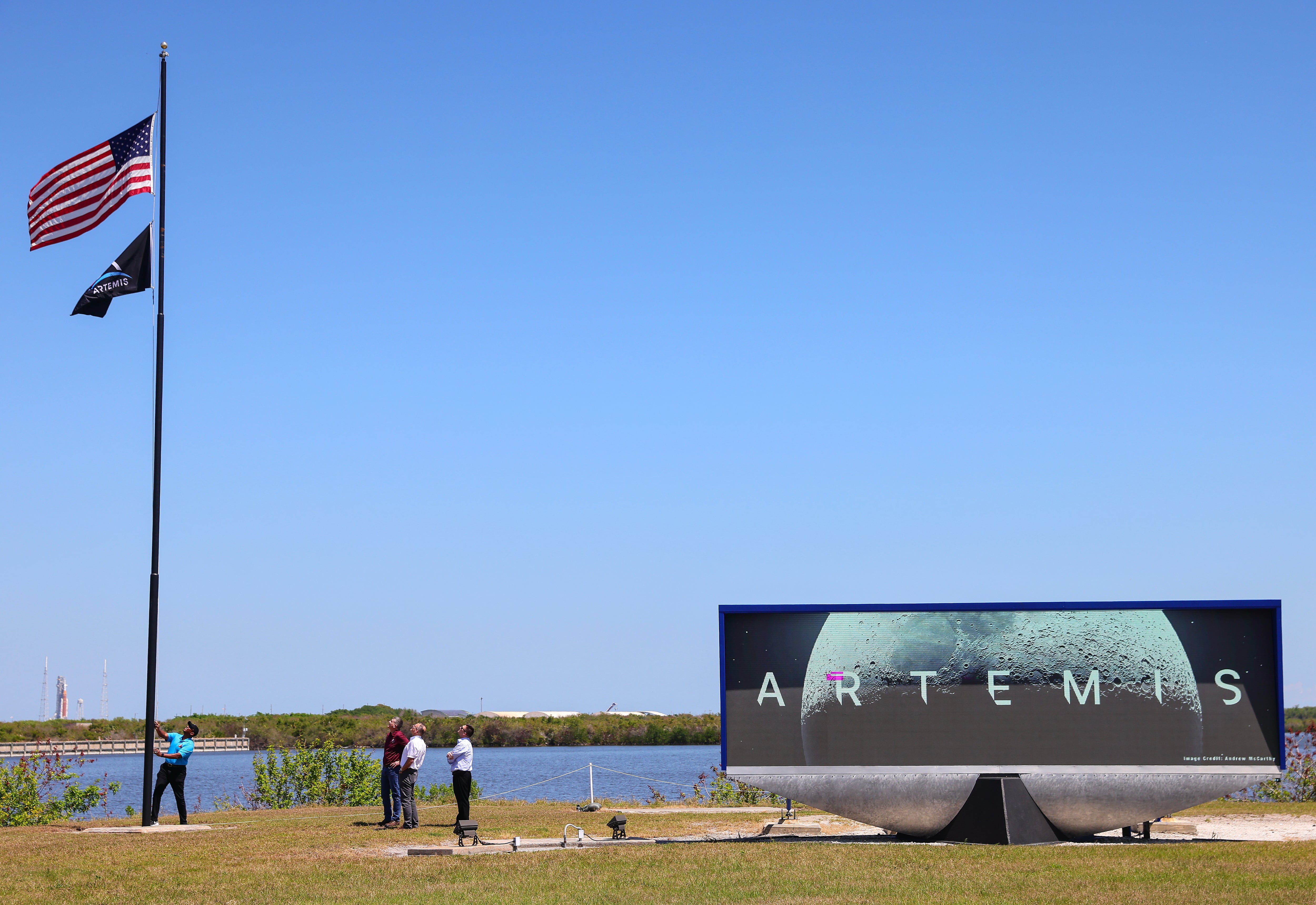 La NASA mira de cerca la previsión meteorológica para el lanzamiento de Artemis II. EFE/EPA/CRISTOBAL HERRERA-ULASHKEVICH