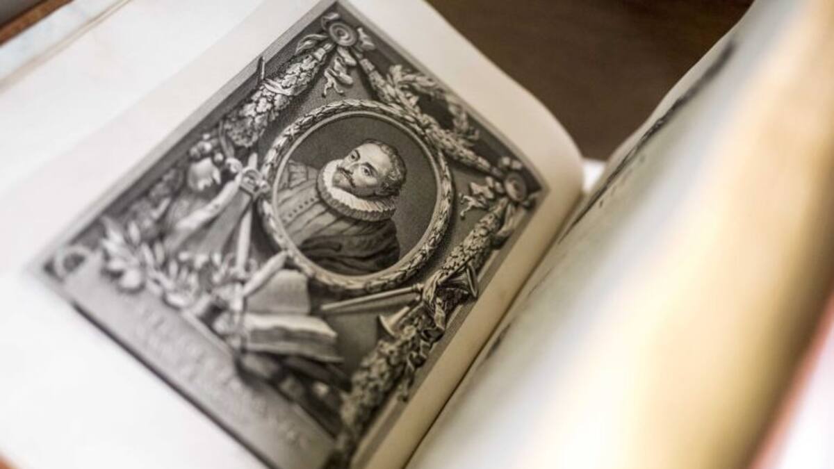 Ser Ciudad Real, entre libros y artistas desde la Feria del Libro