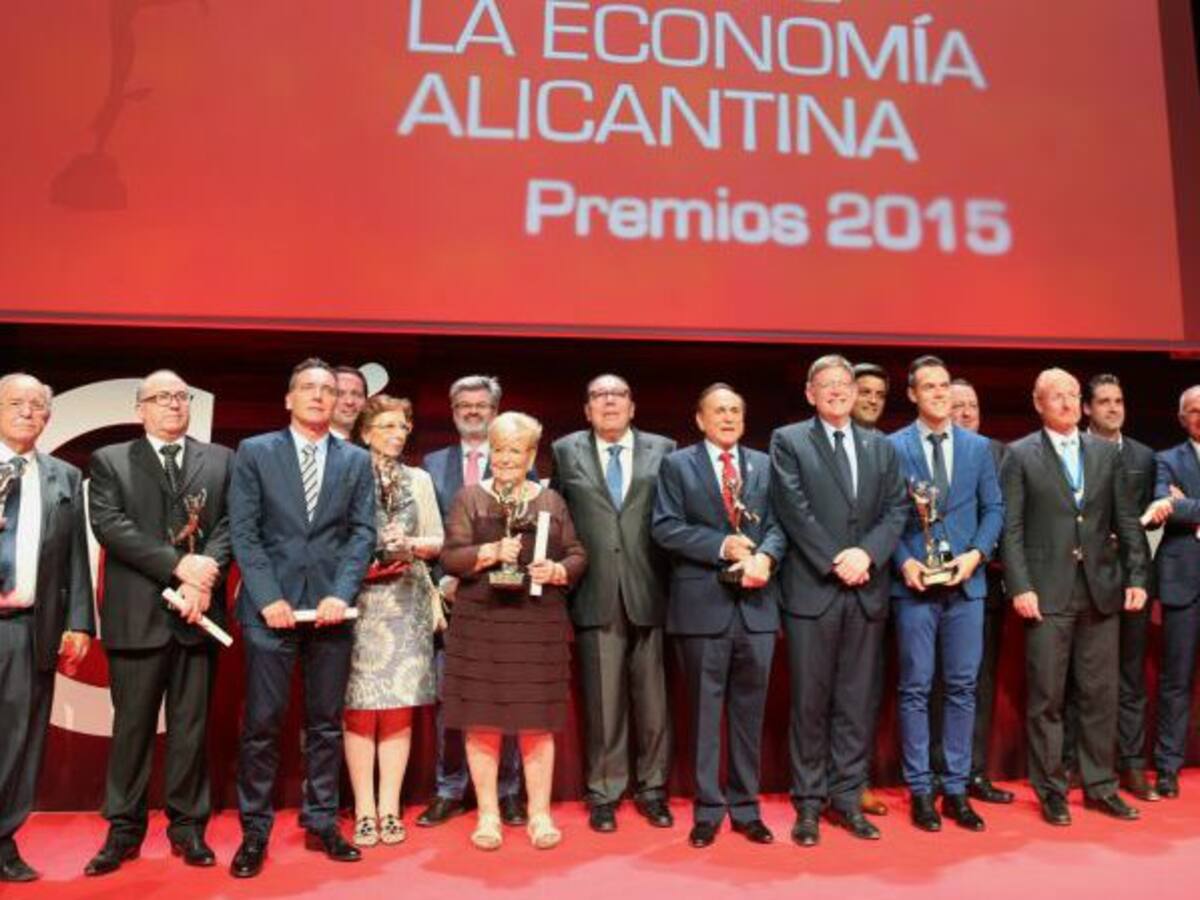 El conseller Alcaraz reclama a Puig que dote a Alicante del protagonismo “prometido”