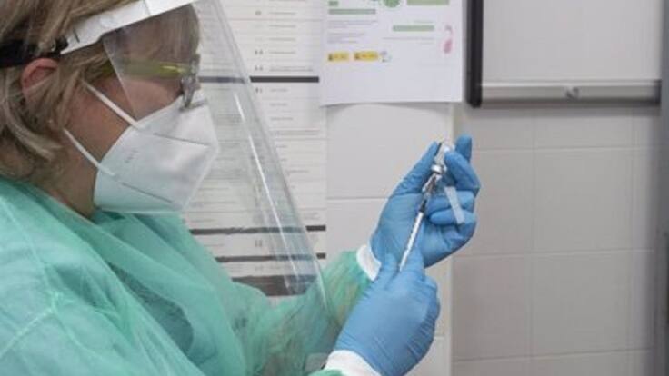 Entrevista vacuna Astrazeneca en Cantabria (06/02/21)