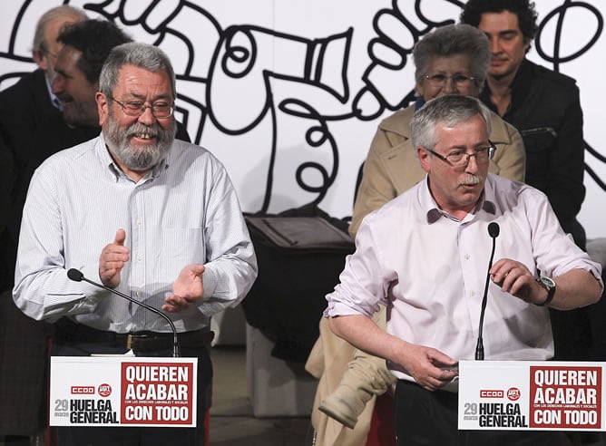 Los secretarios generales de UGT y CCOO, Cándido Méndez e Ignacio Fernández Toxo (EFE)