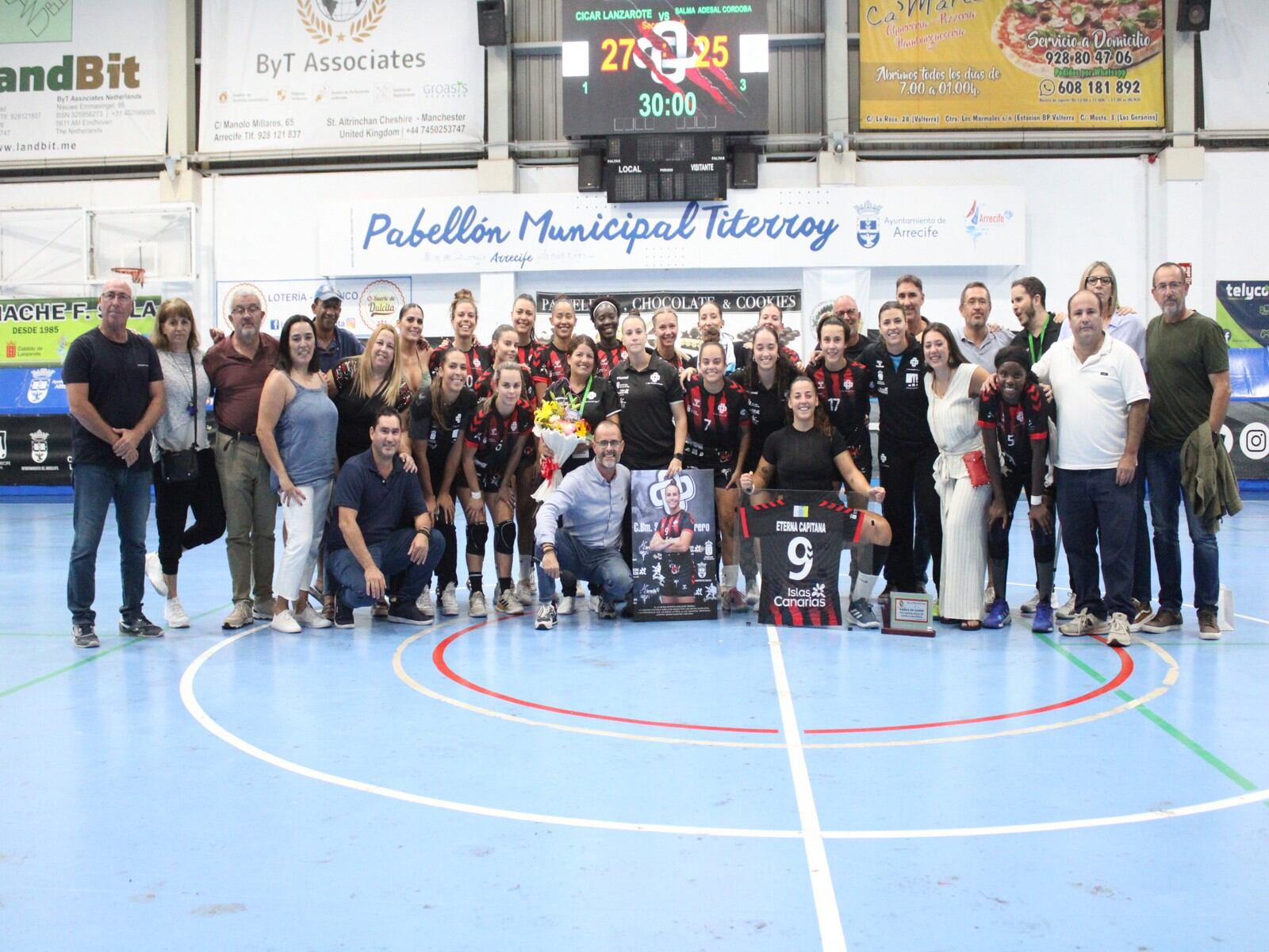 Nabila de Ganzo, el homenaje a la eterna capitana del CB San José Obrero.