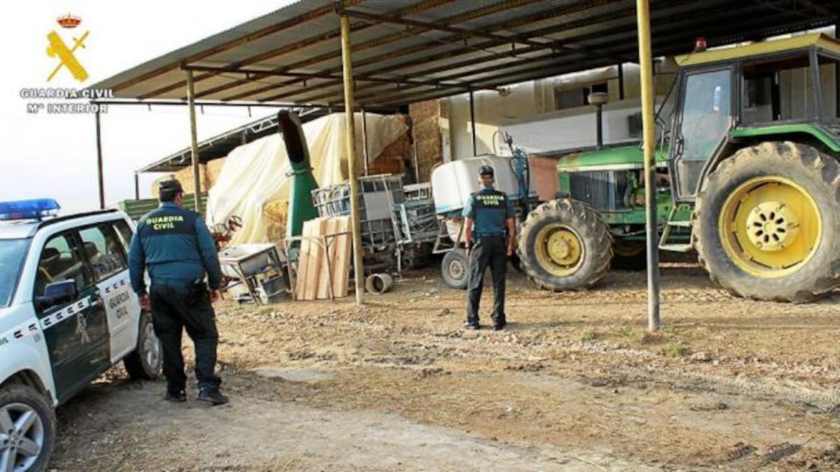 Detenido un hombre por el robo de una pieza de cosechadora valorada en 9.000 € en Utrera