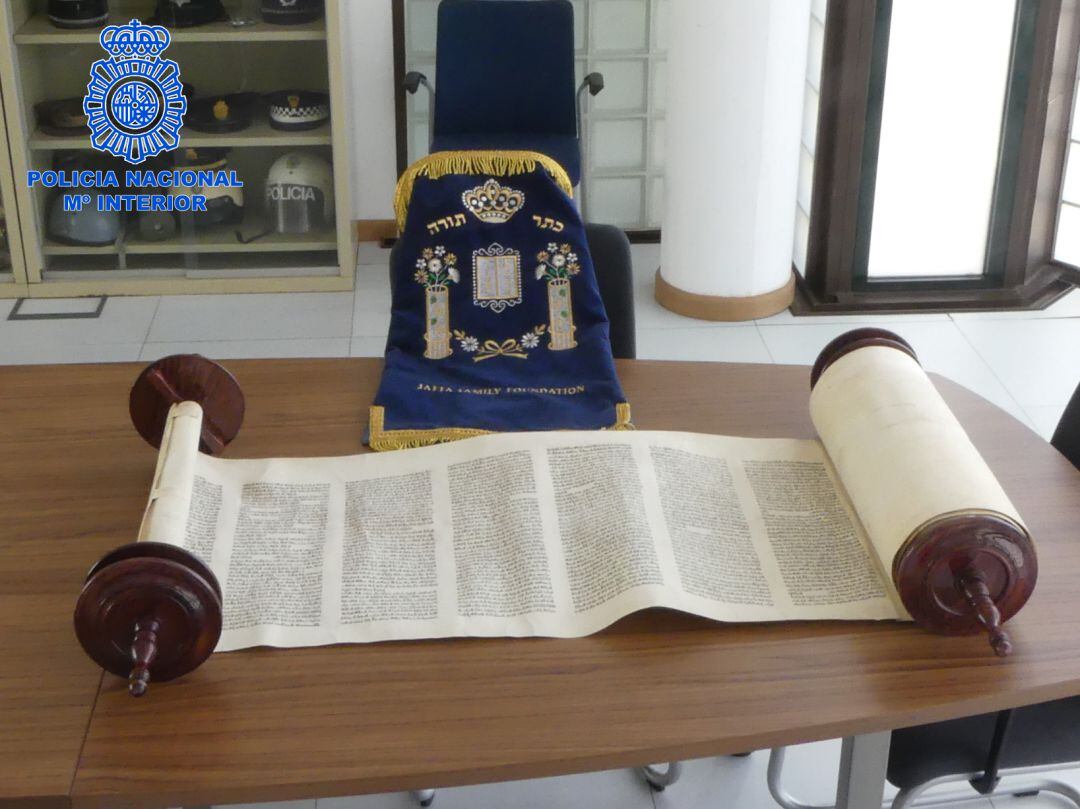 Imagen del libro sagrado