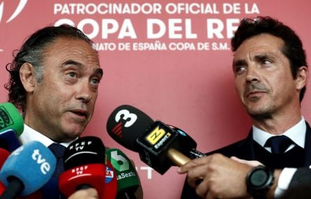 Felipe Llamazares y Guillermo Amor, ante los medios