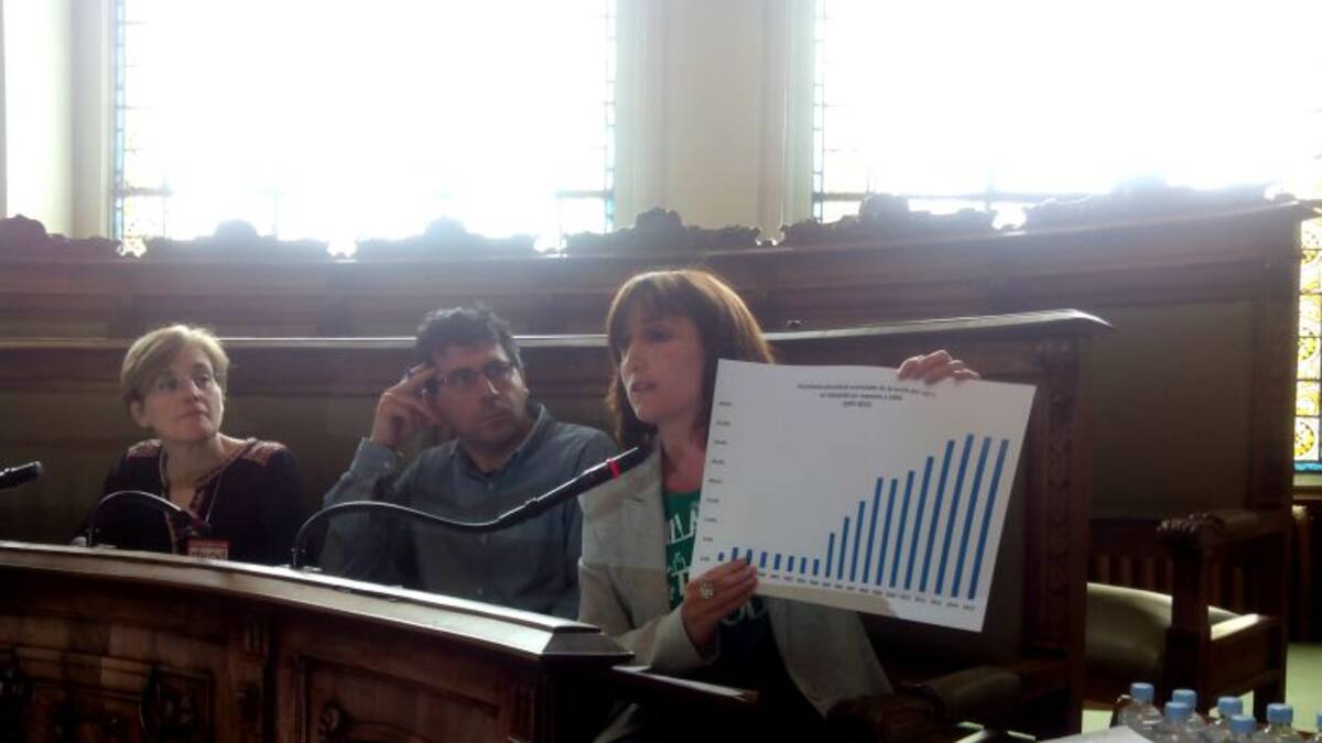 El Ayuntamiento garantiza el acceso al agua pero no acepta la rebaja del PP