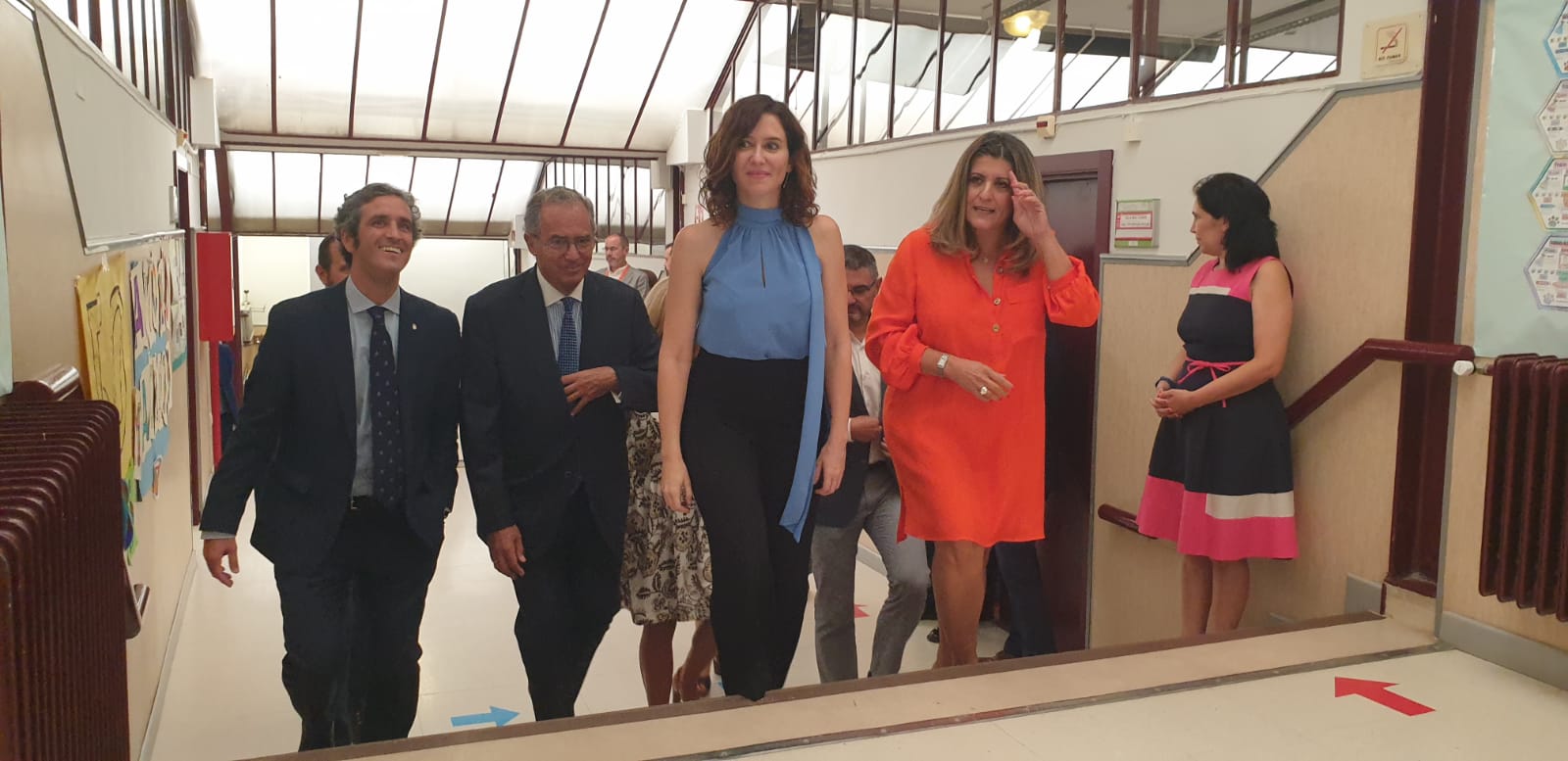 Visitra de la presidenta de la Comunidad de Madrid al CEIP Antonio Machado de Alcobendas