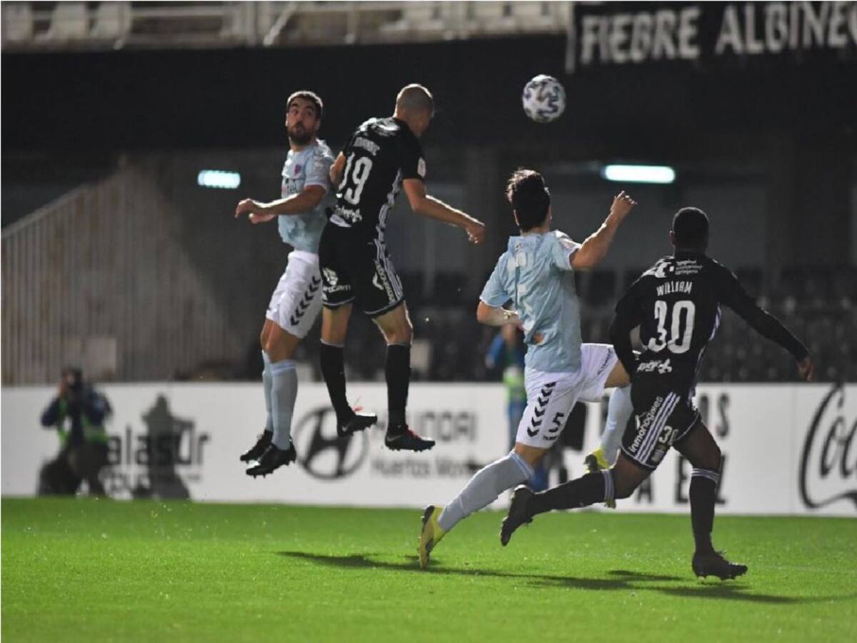 El Efesé se da un atracón de goles a costa del Leioa en Copa del Rey