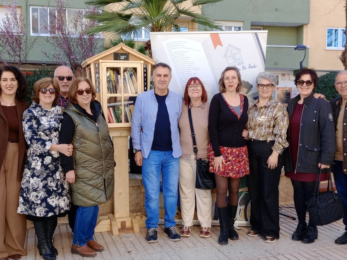 Se inaugura“la bibliocasita Evaristo Bañón” en el Paseo Luis Golf de Caudete