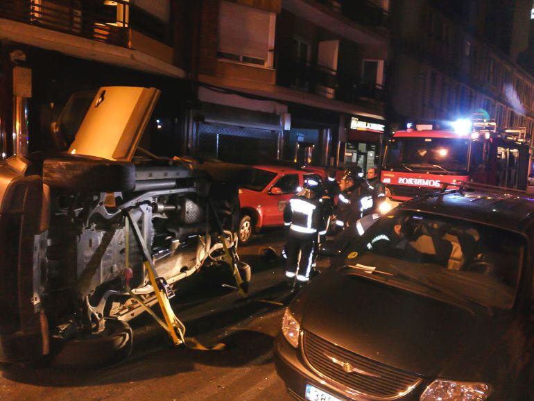 Imagen del coche siniestrado en la calle Julio del Campo
