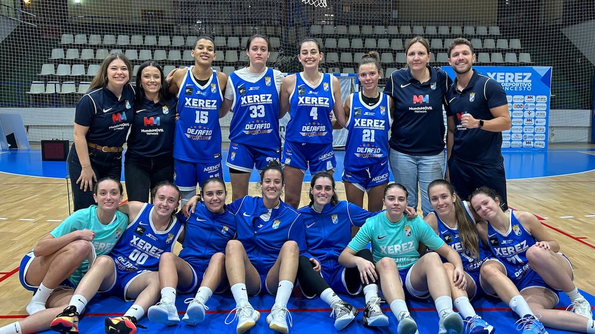 El Xerez Club Deportivo Baloncesto Femenino llega al parón navideño como líder sólido tras un brillante 11-1