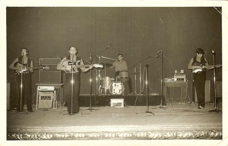 Los Aster en su formación de los años 60, anterior a la publicación de la canción sobre la limpieza