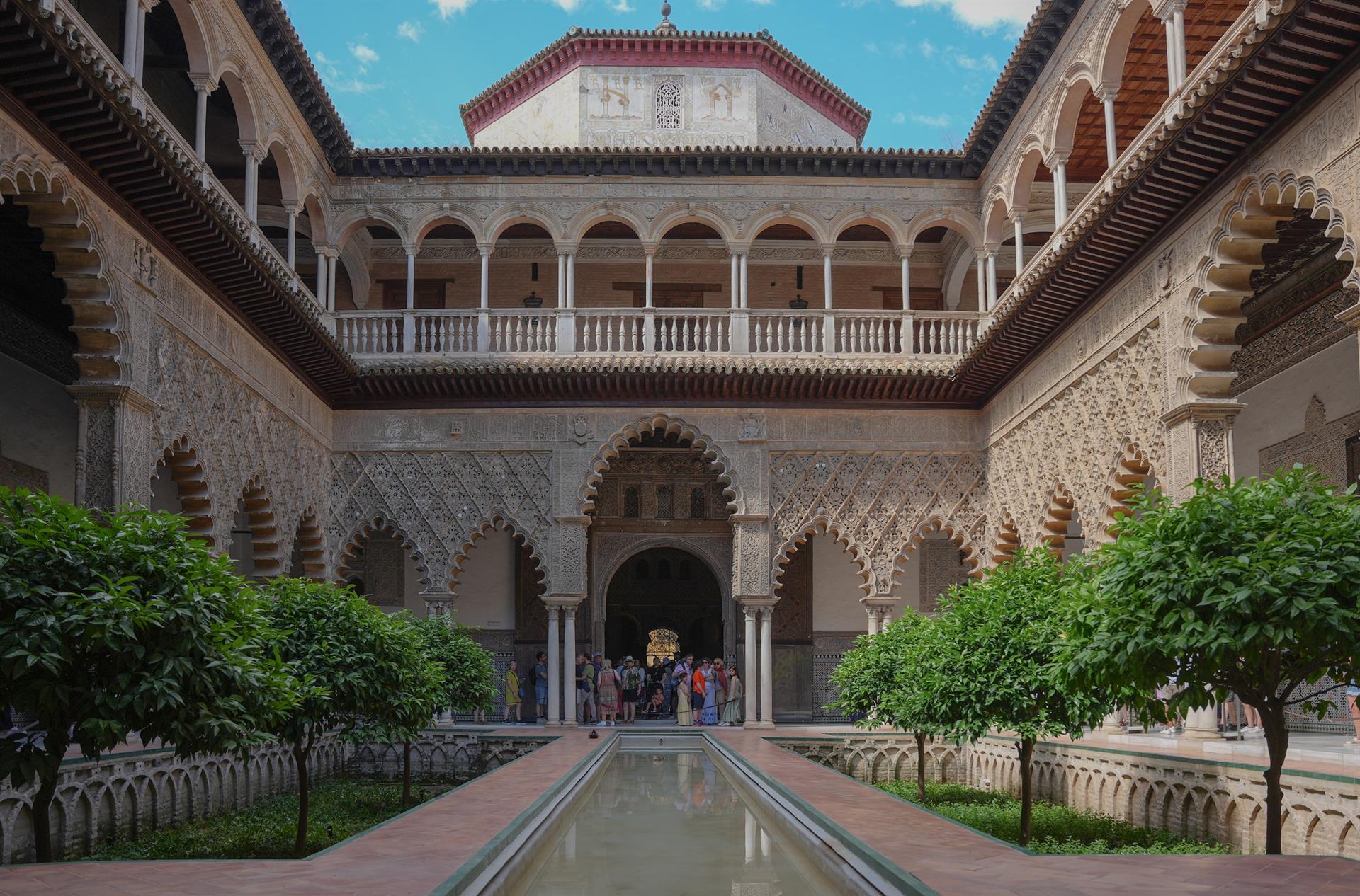 Archivo - Imagen de recurso del Patio de las Doncellas del Real Alcázar de Sevilla. - María José López - Europa Press - Archivo