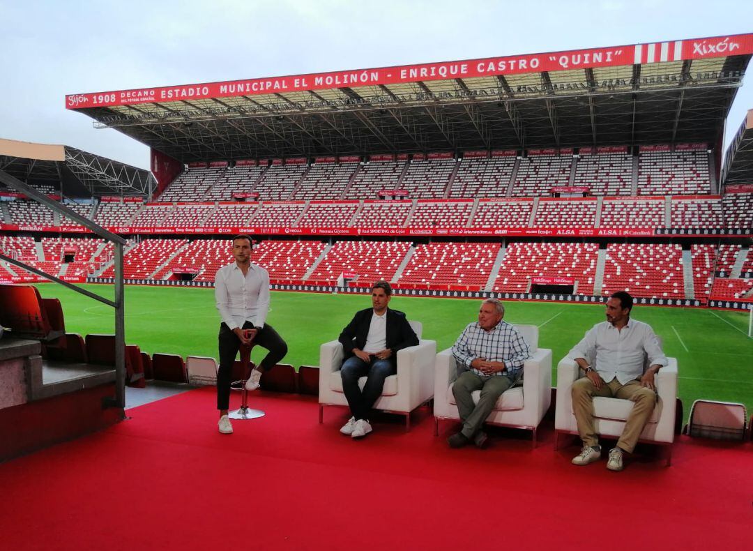 Pablo García Cuervo, Robert Moreno, Maximino Martínez y Pablo Amo presentaron en El Molinón el España - Islas Feroe que servirá como homenaje a Quini.