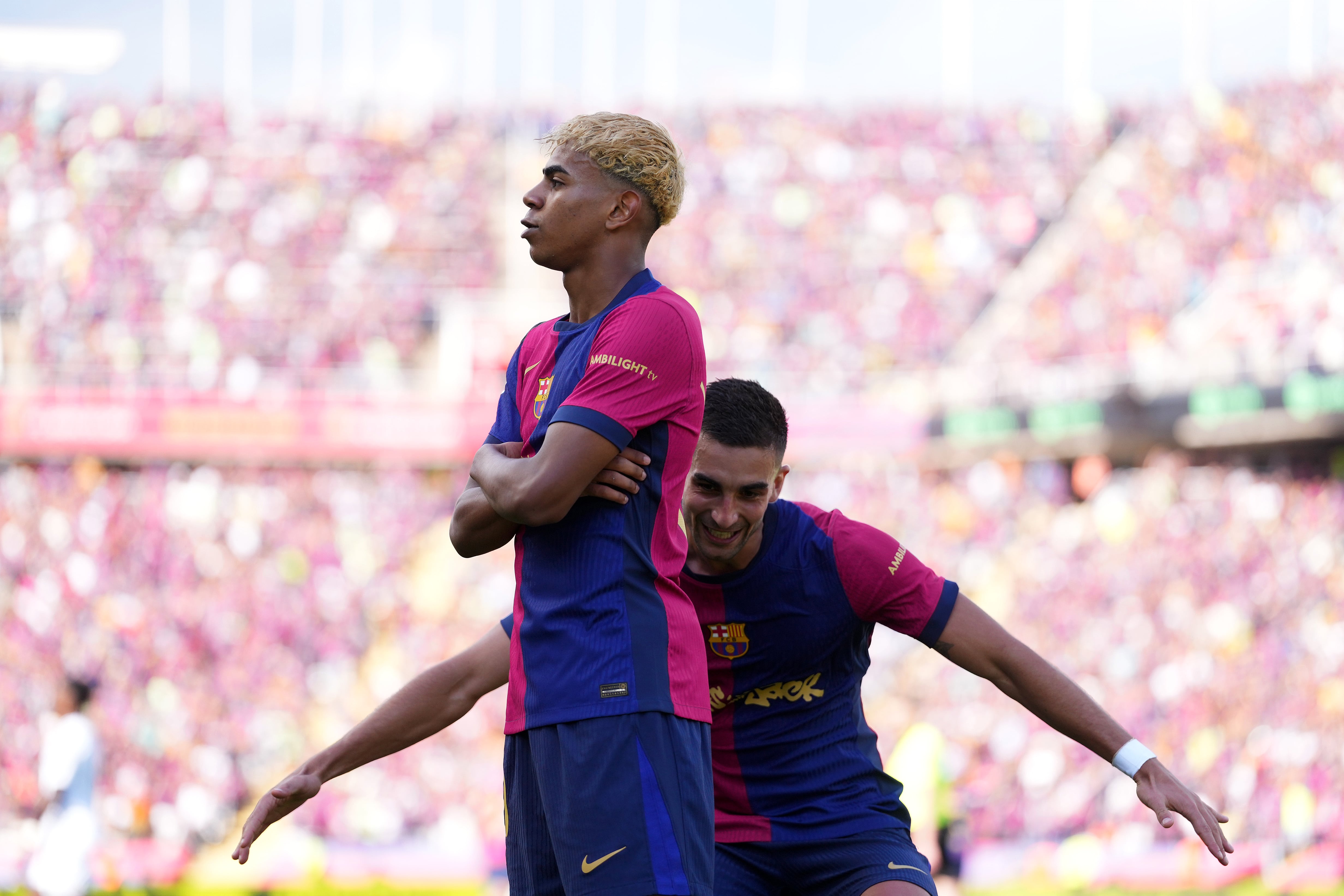 Lamine Yamal celebra el gol del empate ante el Real Madrid