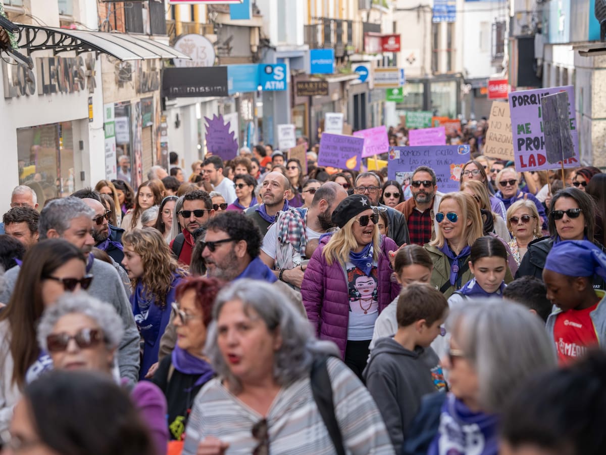Extremadura se tiñe de morado en la convocatoria de 8M más secundada de los últimos años