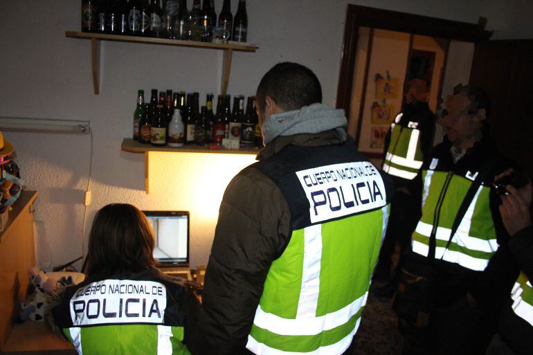 Imagen de una operación anterior de la Policía Nacional.