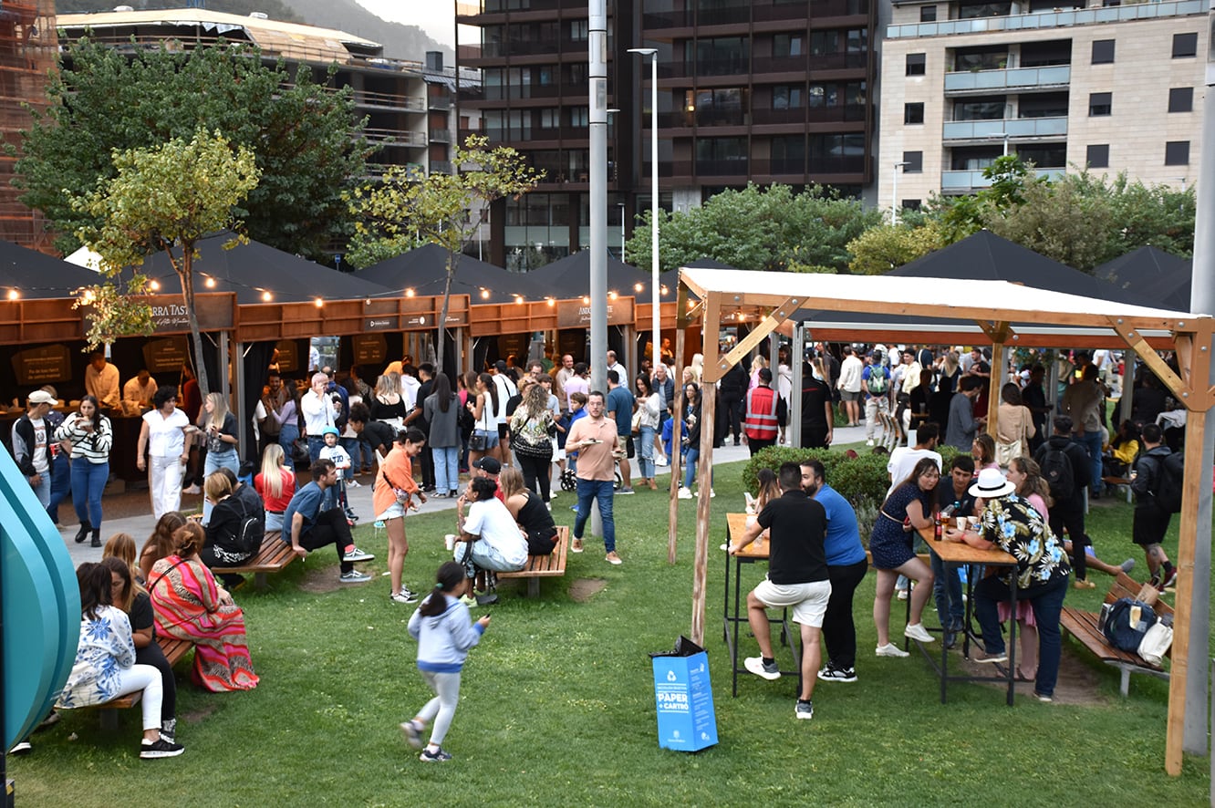 Aspecte del Prat del Roure d&#039;Escaldes-Engordany poc abans que l&#039;Andorra Taste tanqués portes.