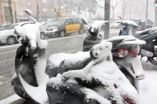 Una imatge del centre de Barcelona durant la gran nevada de 2010