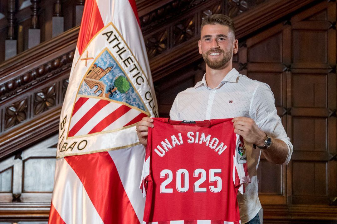 El portero del Athletic Unai Simón, tras anunciarse su renovación hasta 2025