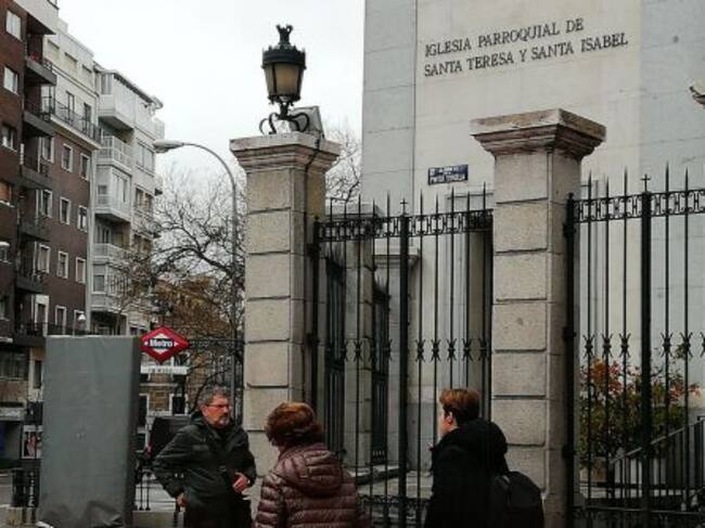 El Metro de Iglesia se encuentra en La Glorieta del Pintor Sorolla