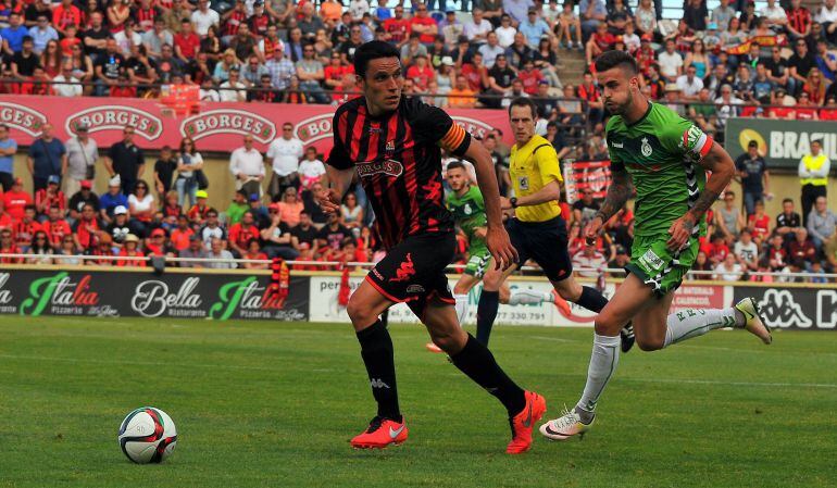 Ramón Folch durant el partit de l'ascens contra el Racing de Santander.