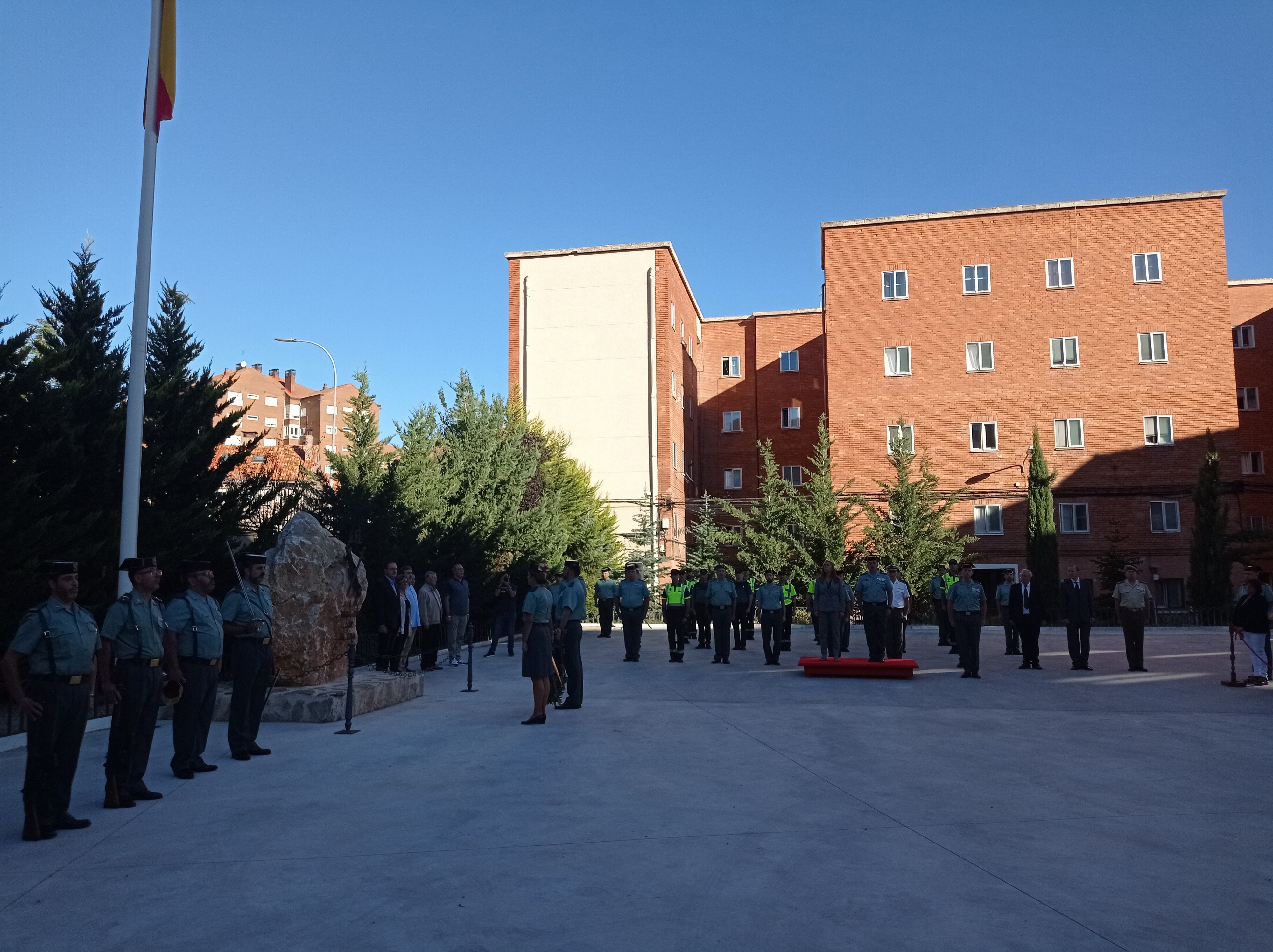 Acto de homenaje en la Comandancia de la Guardia Civil de Palencia a los 7 asesinados por ETA