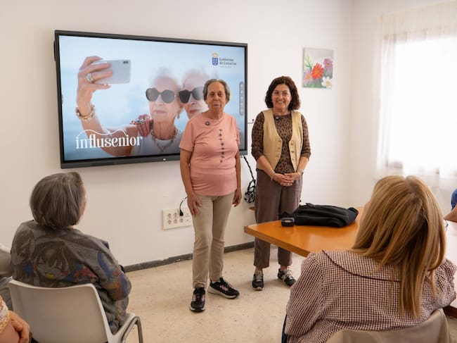 De abuelos a influencers: así está revolucionando Canarias las redes sociales