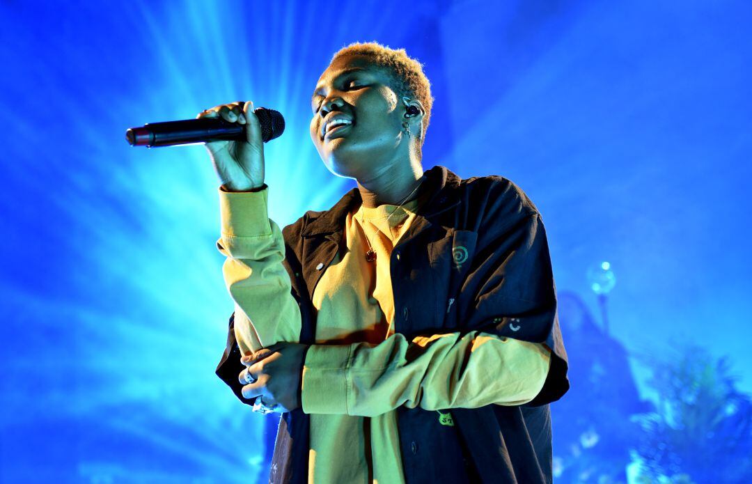 Arlo Parks, durante su actuación en el O2 Shepherd's Bush Empire de Londres (Inglaterra), el pasado 3 de noviembre.