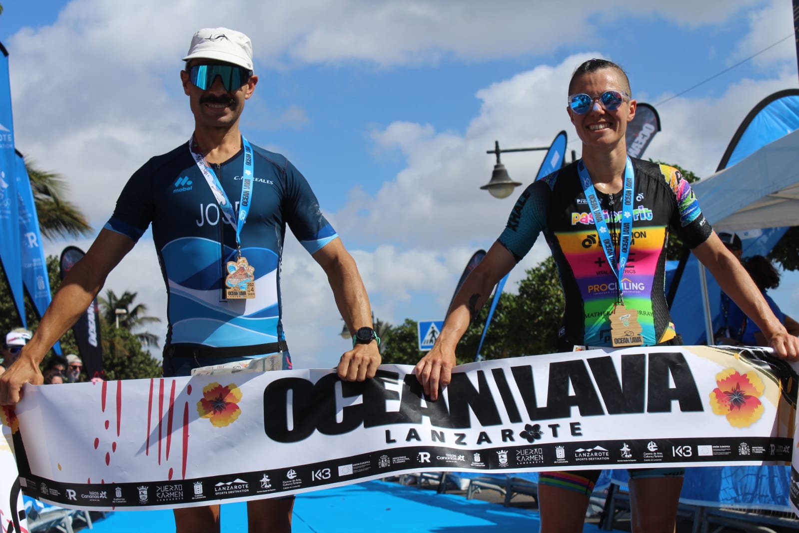 Lydia Dant y José Manuel Hernández, ganadores del Ocean Lava Lanzarote 2024.