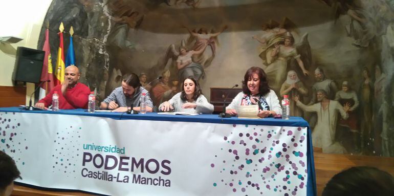 José García Molina, Pablo Iglesias e Irene Montero, en la inauguración de la Universidad de otoño de Podemos CLM