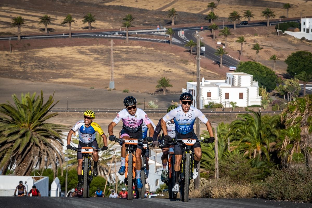 Participantes en la prueba de MTB de la Yaiza Extremo Sur.