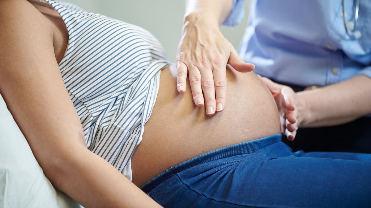 Entrevista a Blanca Maestre, matrona del Centro de Salud de Cabo de las Huertas, y a Marina Aliaga, enfermera del Centro de Salud de Santa Faz, en Hora 14 Fin de Semana Alicante