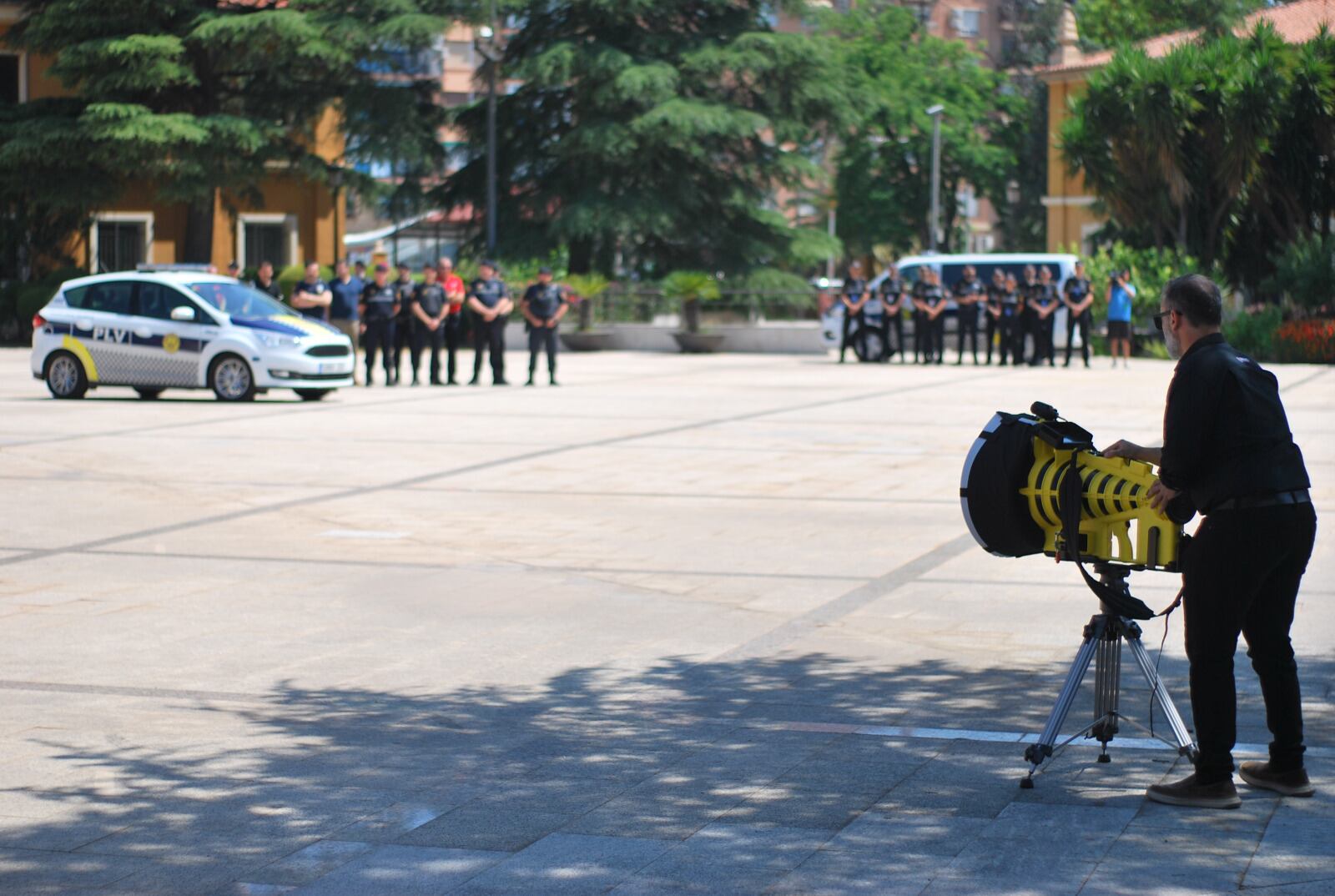 La Policía Local de València prueba un cañón sónico capaz de neutralizar a personas en eventos multitudinarios