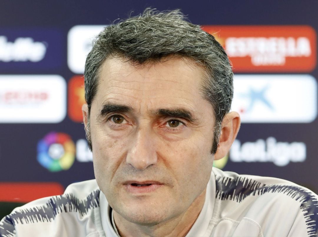 Ernesto Valverde durante la rueda de prensa.