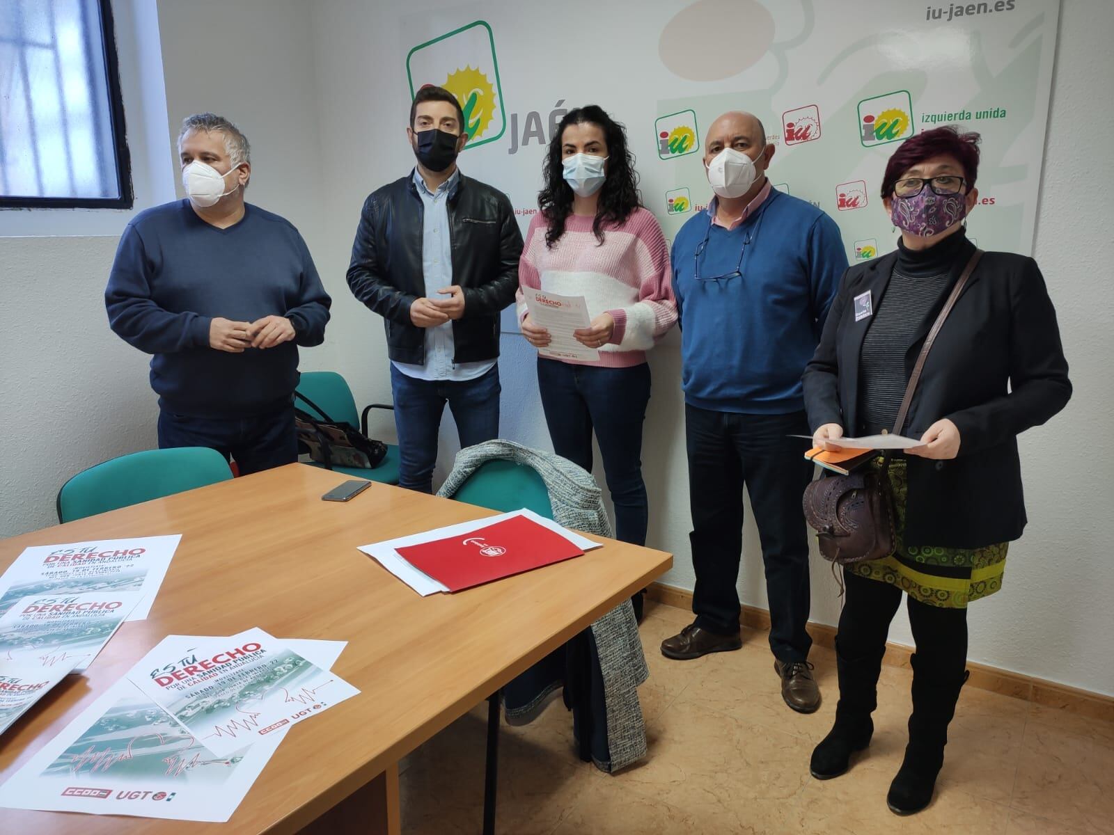 Miembros de Izquierda Unida, Podemos, CCOO y UGT durante una reunión en Jaén