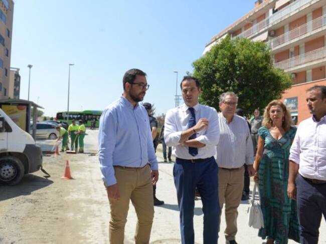 El alcalde de Valdemoro junto al vicepresidente regional