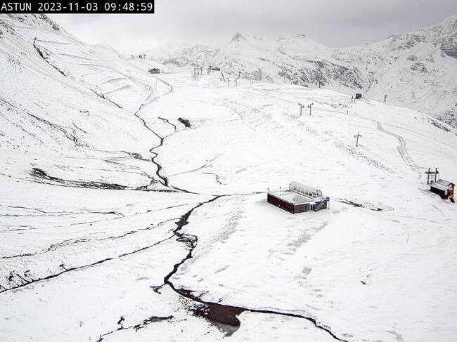 Web Cam de Astún este viernes, 3 de noviembre 2023