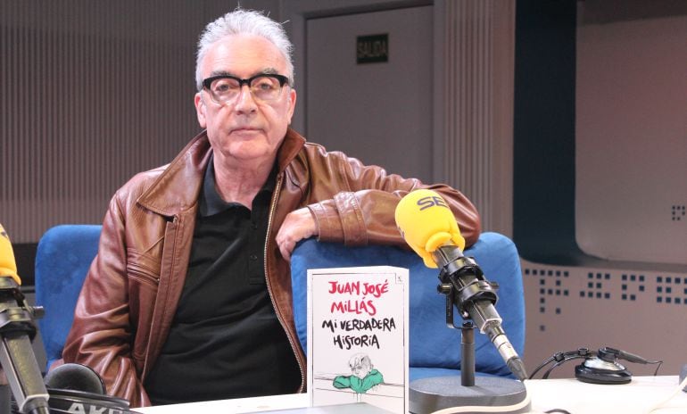 El periodista y escritor, Juan José Millás, presenta su nueva novela &#039;Mi verdadera historia&#039;, en &#039;Hoy por hoy&#039; con Gemma Nierga. 