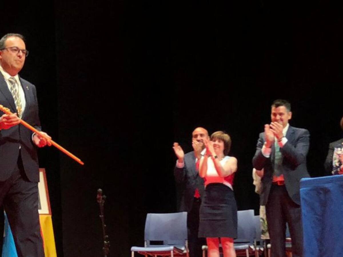 Llorente elegido alcalde por mayoría absoluta gracias a los votos de Ciudadanos