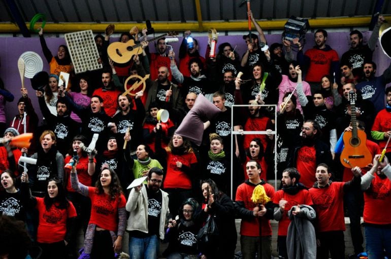 140 miembros del barrio han participado en la convocatoria