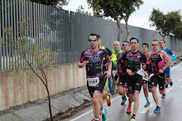 Amplia participación ubetense en la segunda prueba del Circuito Andaluz de Duatlón celebrada en Almería