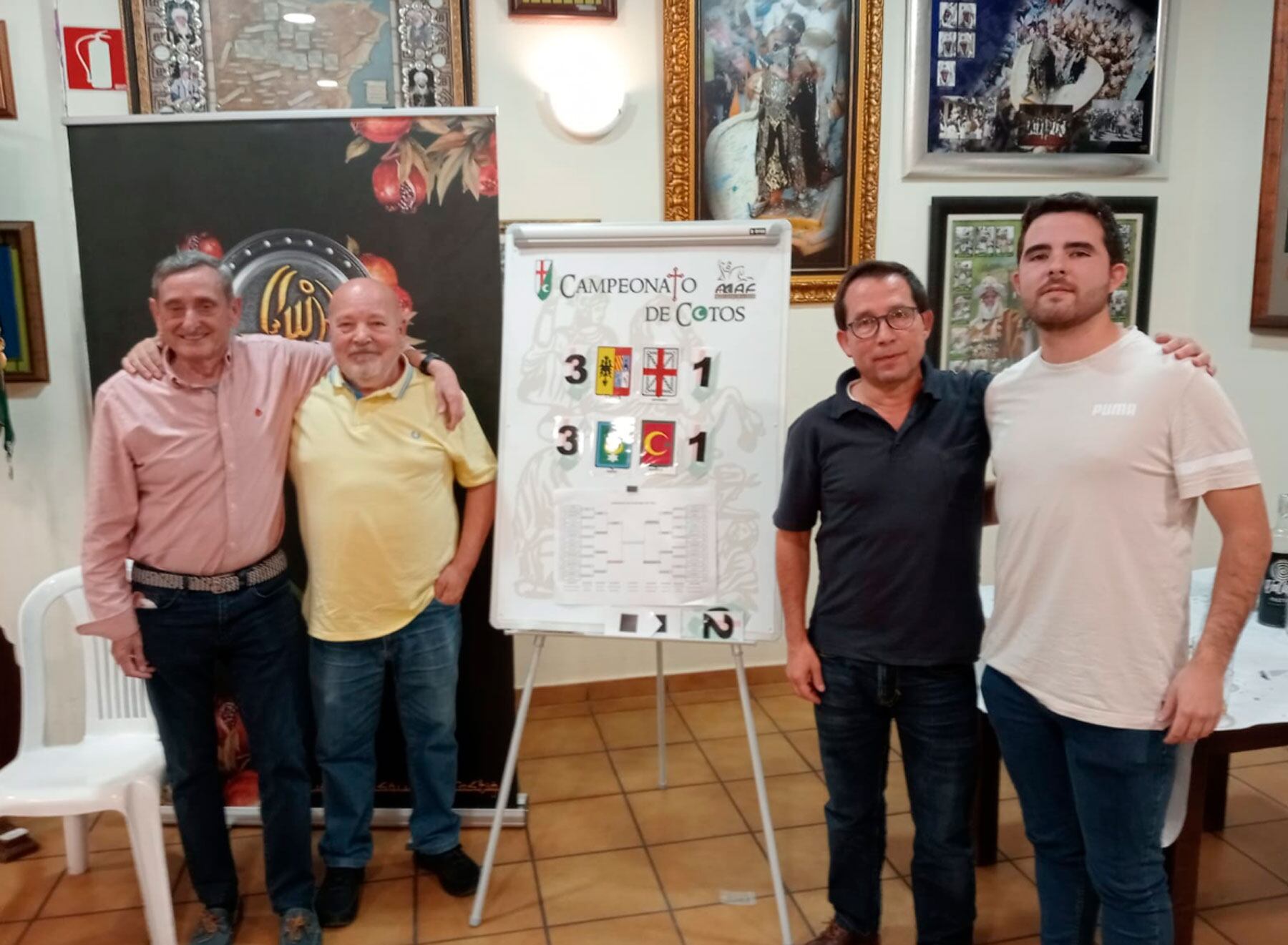 Las dos parejas que disputarán la final del campeonato de cotos del Mig Any 2023