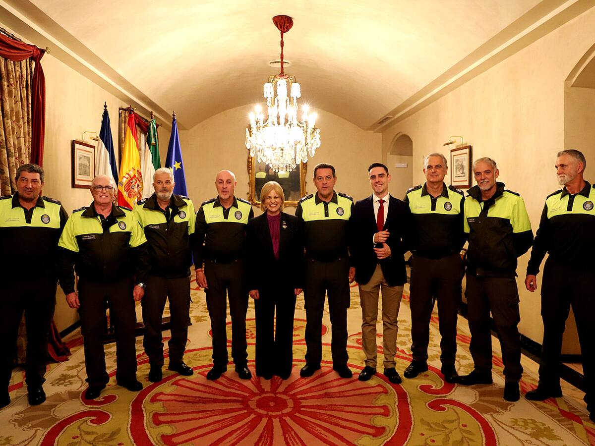 La alcaldesa felicita a los Vigilantes de Medio Ambiente “por sus 25 años de servicio a la ciudad y por su compromiso diario”