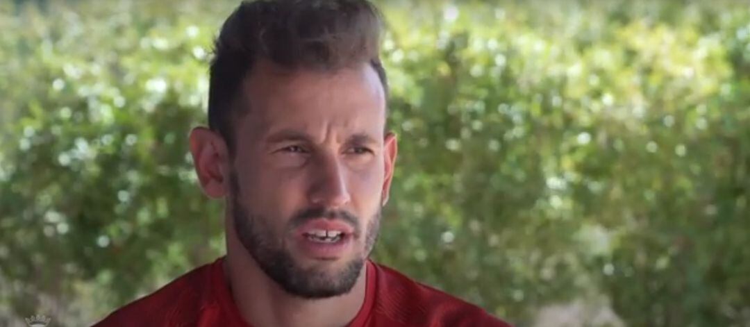 Stuani, en un moment de l'entrevista enregistrada pels mitjans oficials del club.