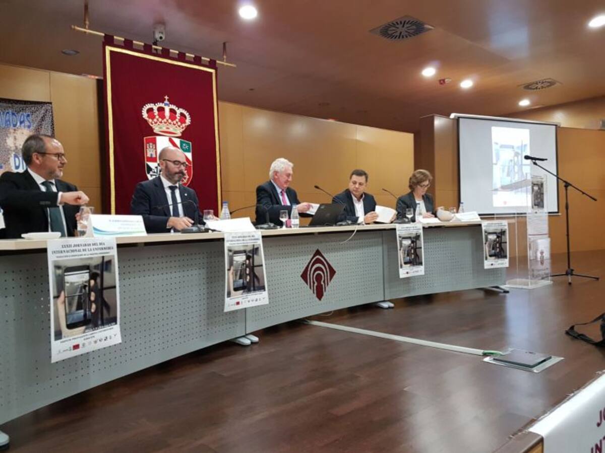 Manuel Serrano pide más inversiones en materia sanitaria para la capital