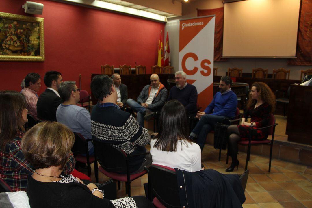 Encuentro Ciudadanos Cuéllar