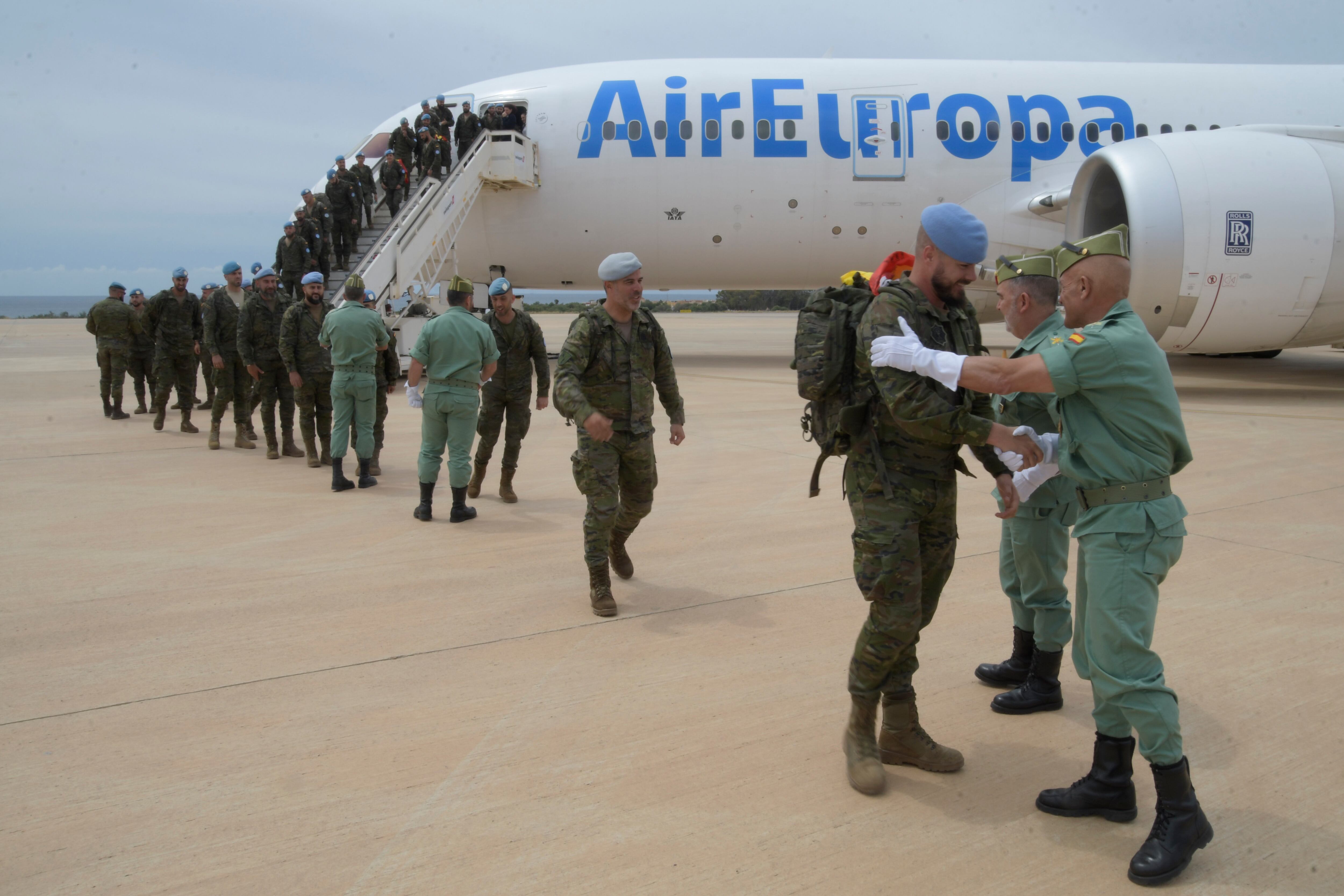 Llegada a Almería de los primeros legionarios desde El Líbano