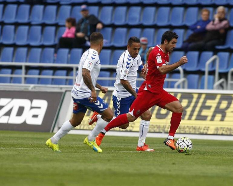 Culio, en una acción durante el partido jugado en Tenerife